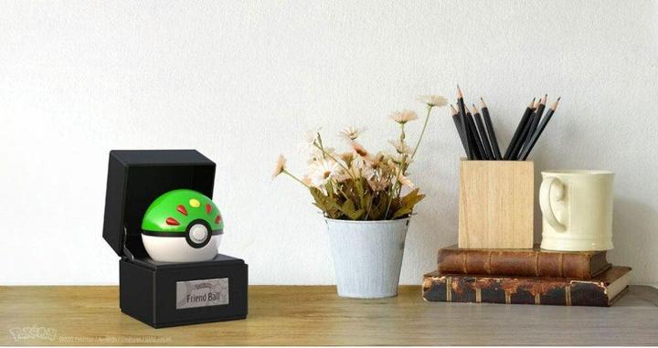 Produktbild Nintendo Diecast Replik Freundesball (DSi XL)