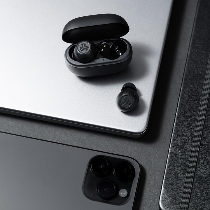 Actual product image JLab Audio Go Pop ANC (ANC, 7 h, Wireless)