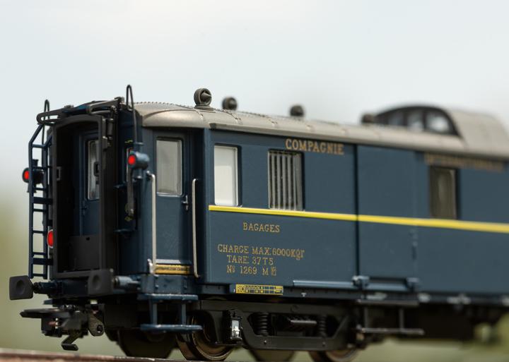 Produktbild Märklin 42470 H0 Pullmanwagen-Set „Edelweiss“ der CIWL (Spur IIG)