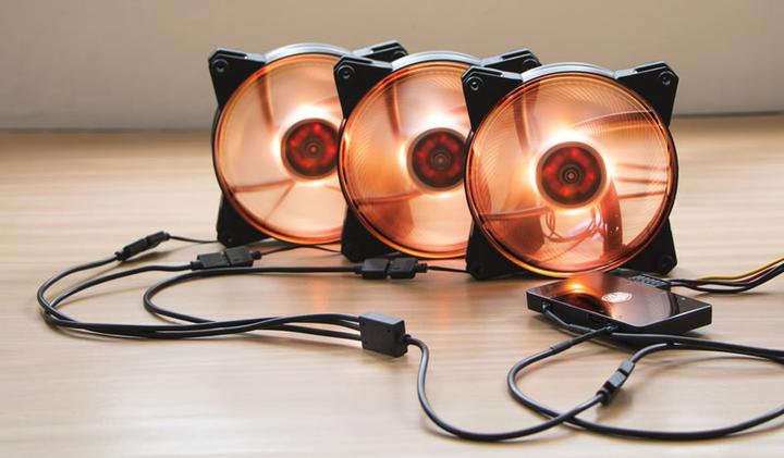 Produktbild Cooler Master RGB Splitter-Kabel