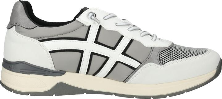 Image du produit Mustang Quittez vos chaussures d'affaires et optez pour des chaussures de loisirs. Ces sneakers (44)