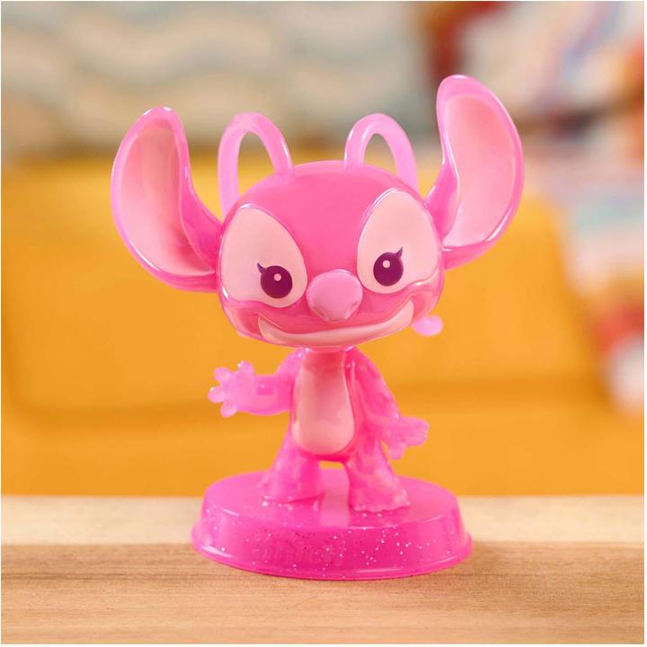 Immagine prodotto Spectron Just Play Disney Stitch grande figura di angelo da collezione, figura da 5 pollici, figure da