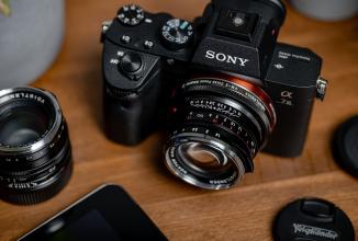 Actual product image Voigtländer VM/E Close-up and System Adapter II (Sony E)