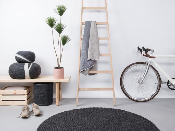 Immagine prodotto Myfelt Tappeto a sfera in feltro Hugo (Ø 90 cm)