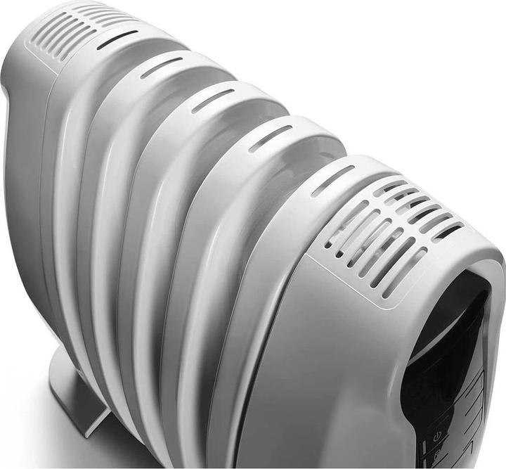 Actual product image De'Longhi TRNS0808M Indoor Oil Fan Heater (800 W)