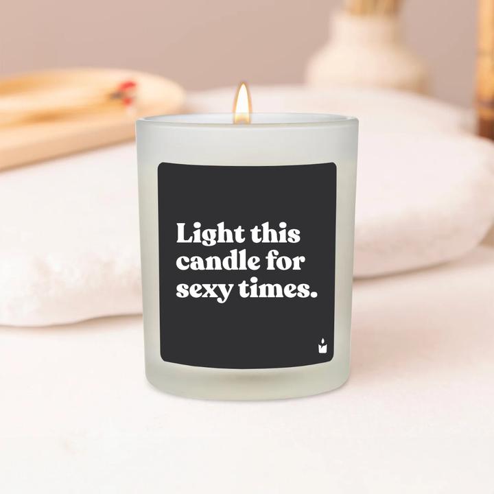 Produktbild Chatty Candles Duftkerze Flowery Light this candle for sexy times.