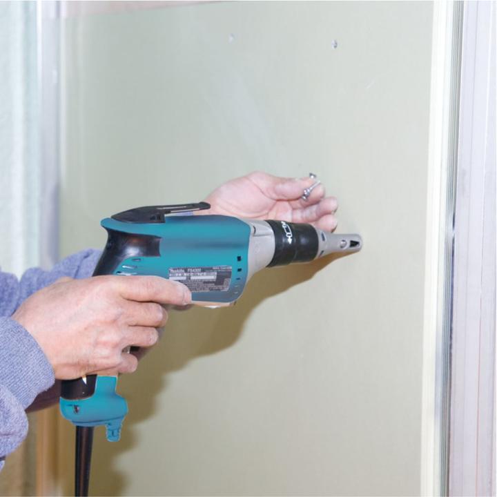 Produktbild Makita Elektronik-Schrauber FS6300. 570 Watt (Netzbetrieb)