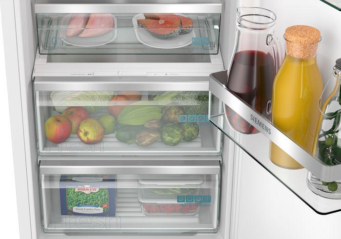 Actual product image Siemens KI81REDD0 Refrigerator built-in fixed door installation white (310 l)