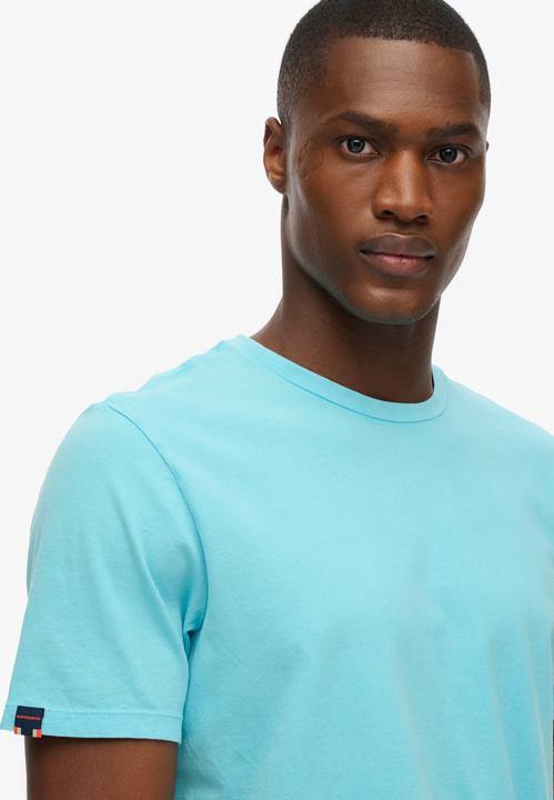 Actual product image Superdry Classic Essential Tee (M)