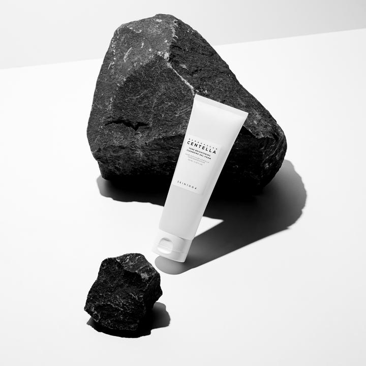 Actual product image Skin1004 Tone Brightening Cleansing Gel Foam (Gel, 125 ml)