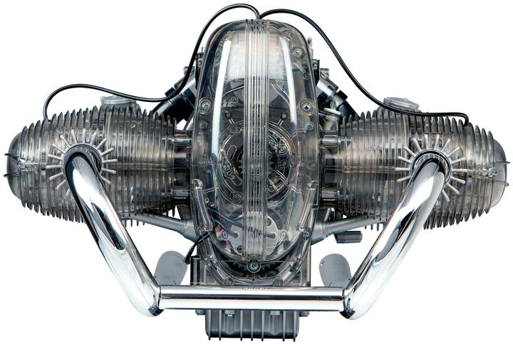 Actual product image Franzis BMW 90 Boxermotor