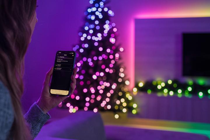 Actual product image Twinkly Tree PreLit (210 cm)