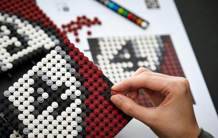 Immagine prodotto LEGO Harry Potter Hogwarts Crest (31201, LEGO Harry Potter)