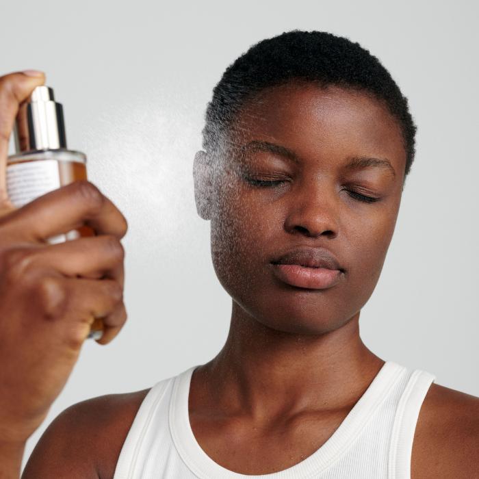Produktbild Dr. Hauschka Gesichtstonikum (Reinigungsmilch, 100 ml)