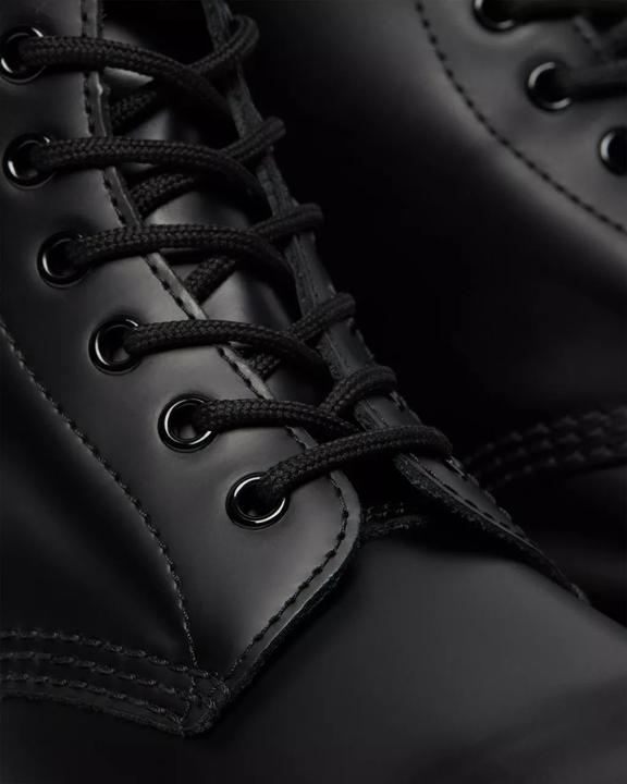 Actual product image Dr. Martens boots (38)