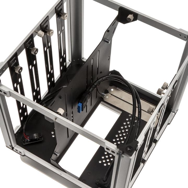 Immagine prodotto Streacom DB4 Fanless Cube (Mini-ITX)
