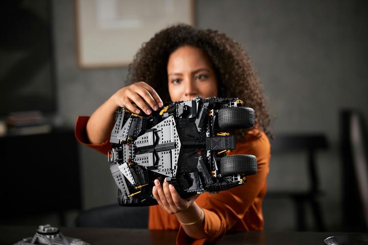 Image du produit LEGO Batmobile Tumbler (76240, LEGO DC, LEGO difficiles à trouver)