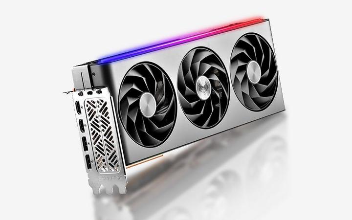 Actual product image Sapphire Nitro+ RX 7700XT (12 GB)