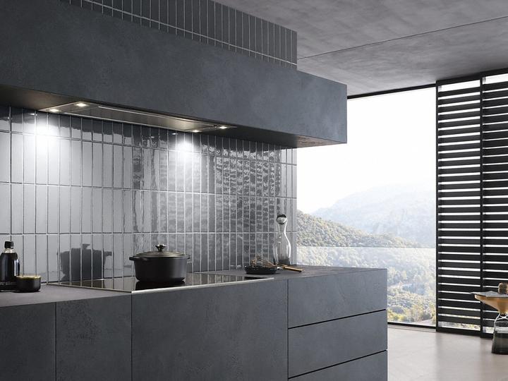 Produktbild Miele Lüfterbaustein mit energiesparender LED-Beleuchtung und Tipptasten für komfortable Bedienung. (Unterbauhaube)