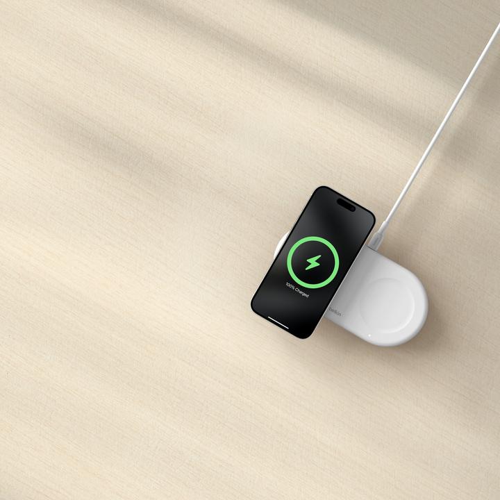 Actual product image Belkin Boost Charge Pro 2-in-1 (15 W)