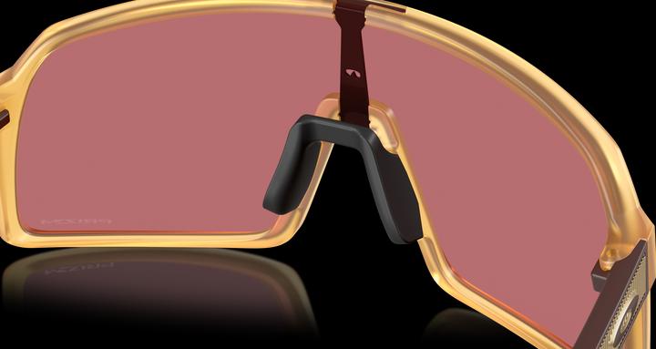 Produktbild Oakley Sutro Sonnenbrille Matte Trans Light Curry / Prizm Dark Golf (Matte Trans Light Curry, PRIZM DARK GOLF)