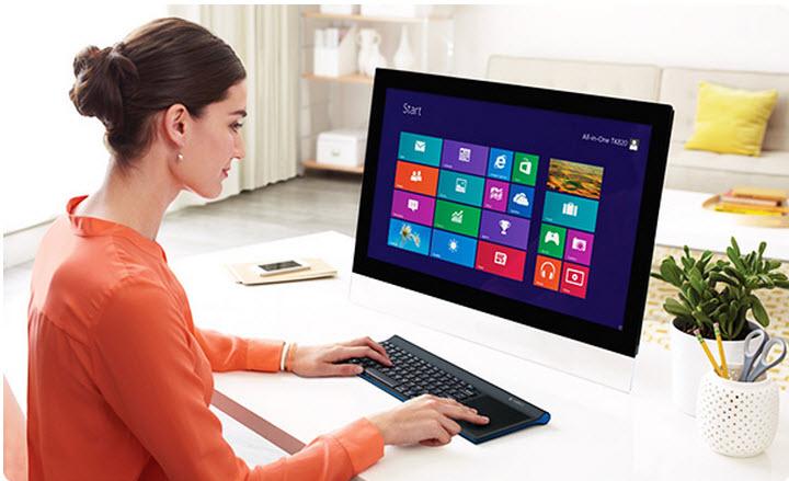 Produktbild Logitech All-In-One Keyboard TK820 (CH, Kabellos)