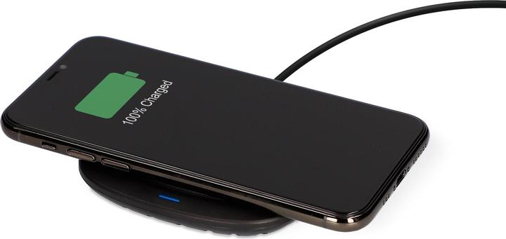 Image du produit KSIX FAST CHARGING WIRELESS CHARGER 7.5W-10W 2022 (10 W)