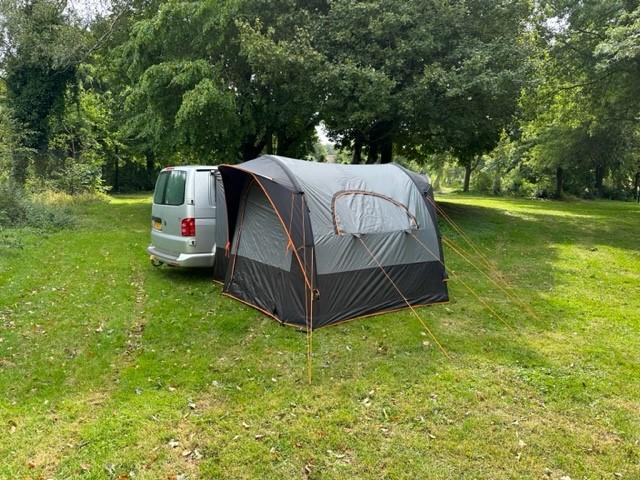 Productafbeelding Eurotrail Roadster Air - bustent (Opblaasbare tent, 11.40 kg)