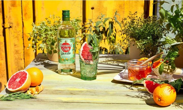 Actual product image Havana Club Rum Verde (1 x 70 cl)