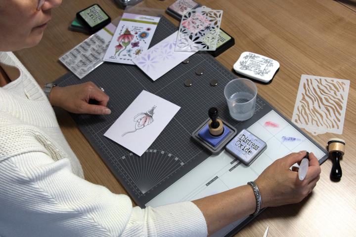 Actual product image Craft Emotions Magnetic Glass Craft Mat