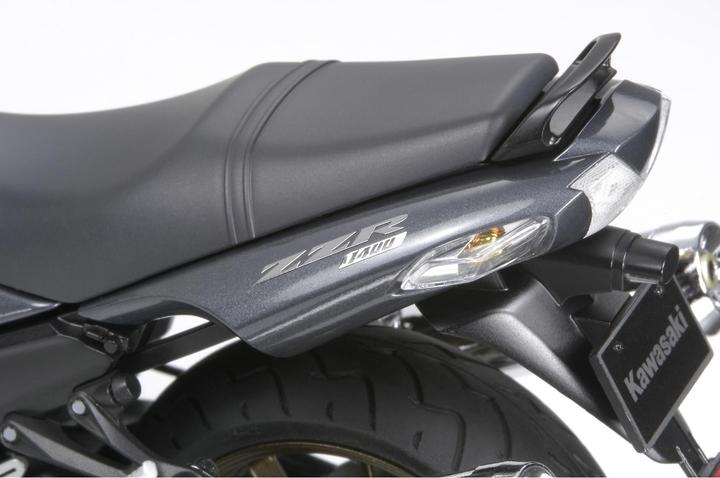 Produktbild Tamiya Kawasaki ZZR1400