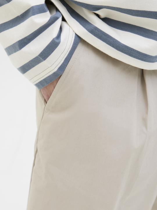 Produktbild Jack & Jones Baggy fit Chino Shorts Chino Shorts (L)