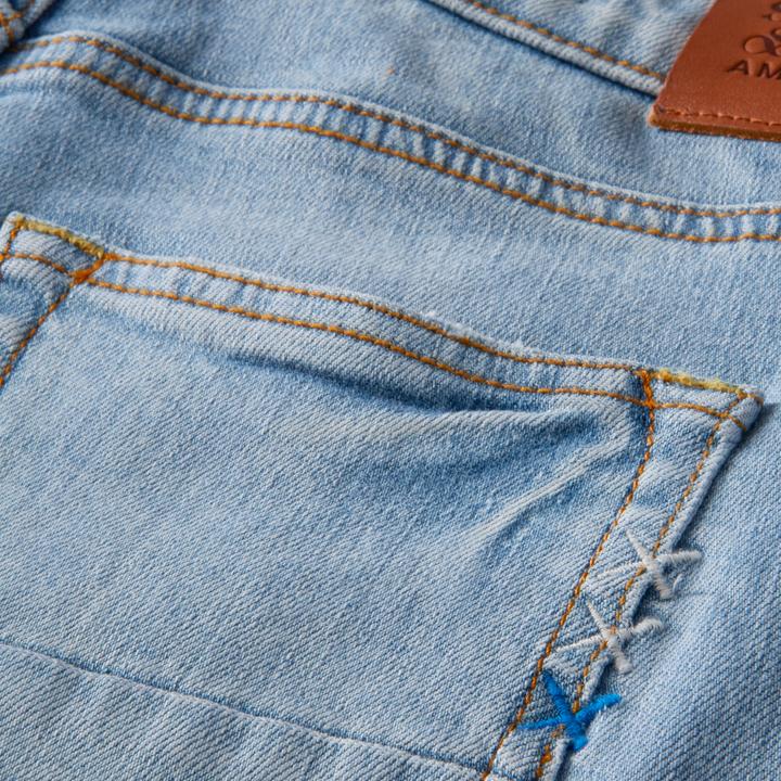 Produktbild Scotch Shrunk Regular Slim Shorts aus Bio Baumwolle (128)