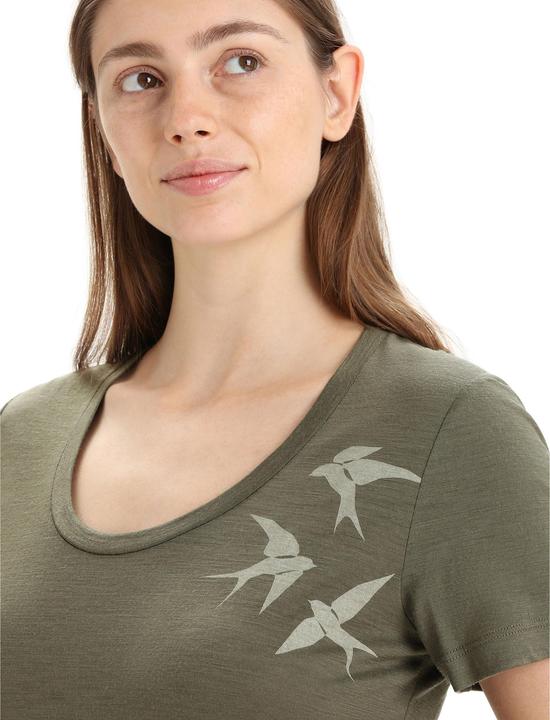Actual product image Icebreaker Women's Tech Lite II S/S Scoop Swarming Shapes (S)