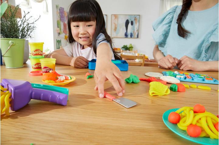 Actual product image Play-Doh Little Chef Starter Set