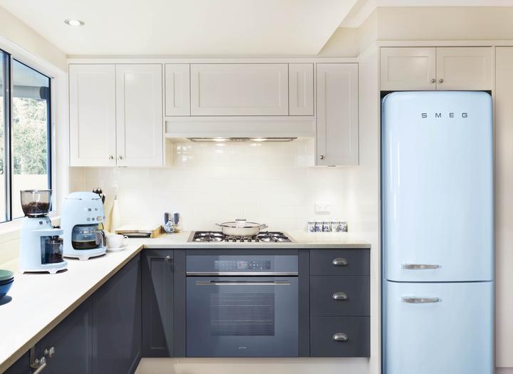 Immagine prodotto Smeg Stile retrò FAB32RPB5 (331 l)