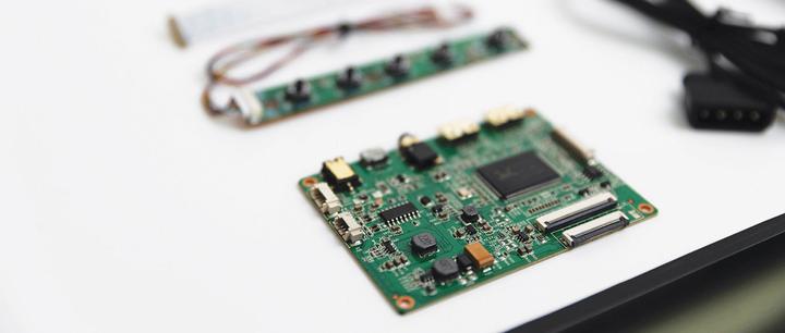 Produktbild Hyte Y60 LCD Panel
