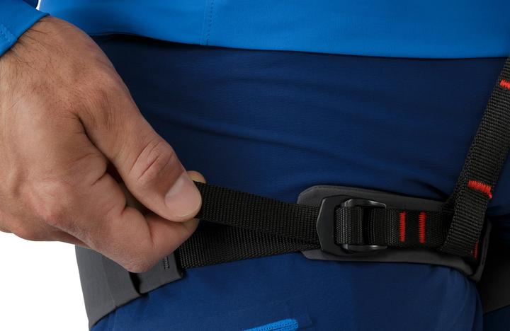 Actual product image Arc'teryx AR-395a Harness (M)