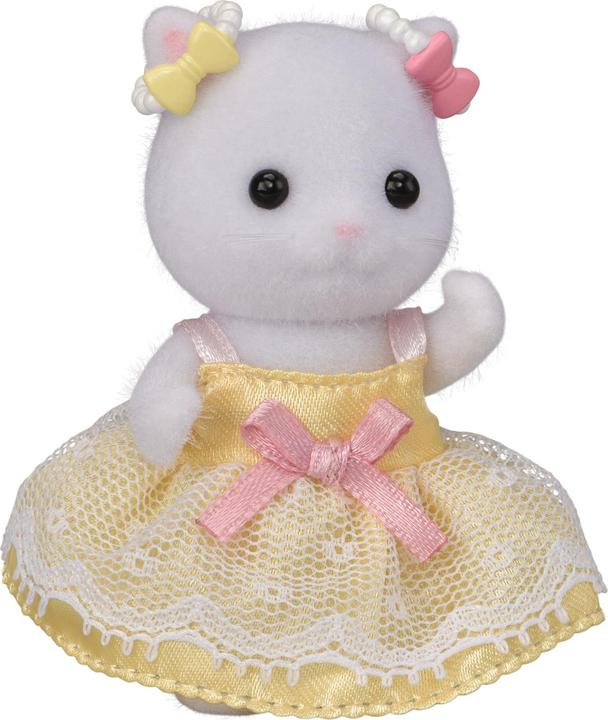 Actual product image Sylvanian Families SYL princesses dressing set with figure