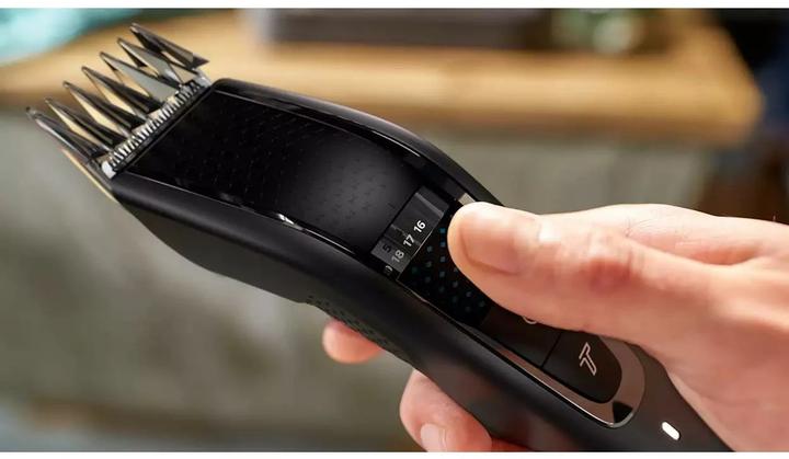 Actual product image Philips Series 7000