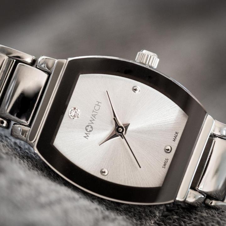 Actual product image M Watch Mondaine Lady Chic (Analogue wristwatch, Swiss made, 22 mm)