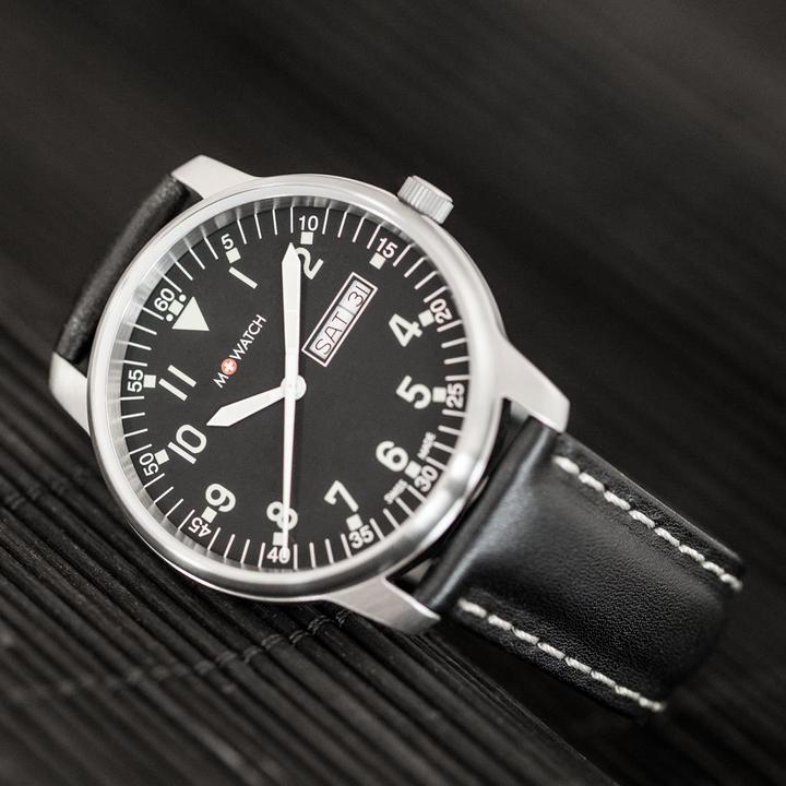 Produktbild M Watch Mondaine Aero 40 (Swiss Made, Analoguhr, 40 mm)