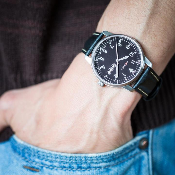 Produktbild M Watch Mondaine Aero 40 (Swiss Made, Analoguhr, 40 mm)