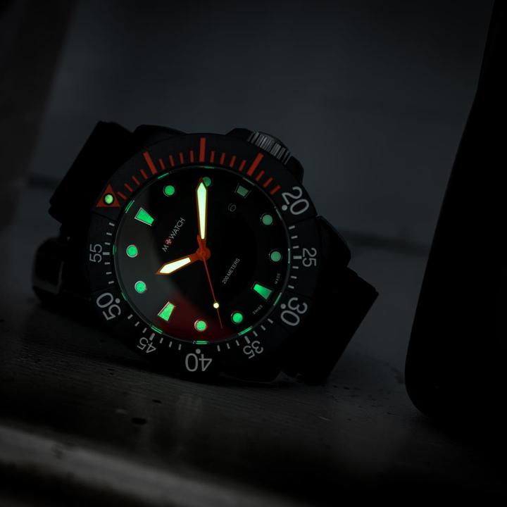Produktbild M Watch Mondaine Aqua 44 (Analoguhr, Taucheruhr, Swiss Made, 44 mm)