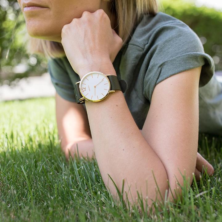 Actual product image M Watch Mondaine Smart Casual (Analogue wristwatch, Swiss made, 40 mm)