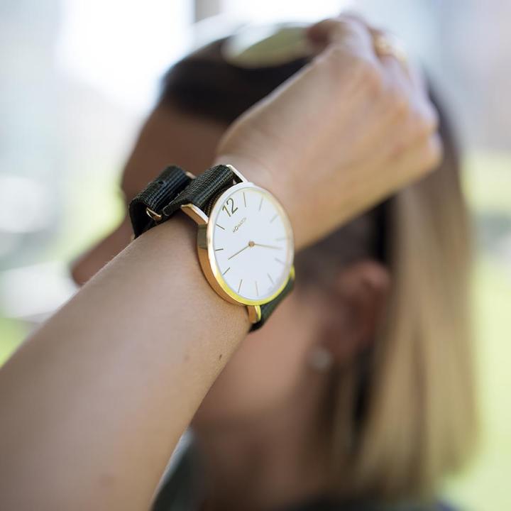 Actual product image M Watch Mondaine Smart Casual (Analogue wristwatch, Swiss made, 40 mm)