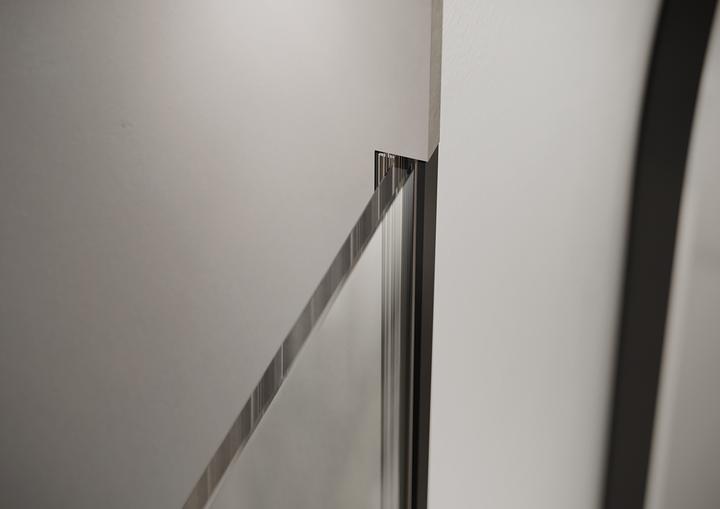 Produktbild Hüppe Seamlite Unterputzprofil ohne Zubehör, Länge:220cm, für 4-Eck Walk-In Seitenwand alleinste (210 cm, 10 cm, 10 cm)
