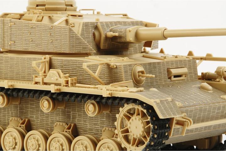 Actual product image Tamiya 1:35 Room. Ph.Ätzt. F.Panzer IV Ausf.