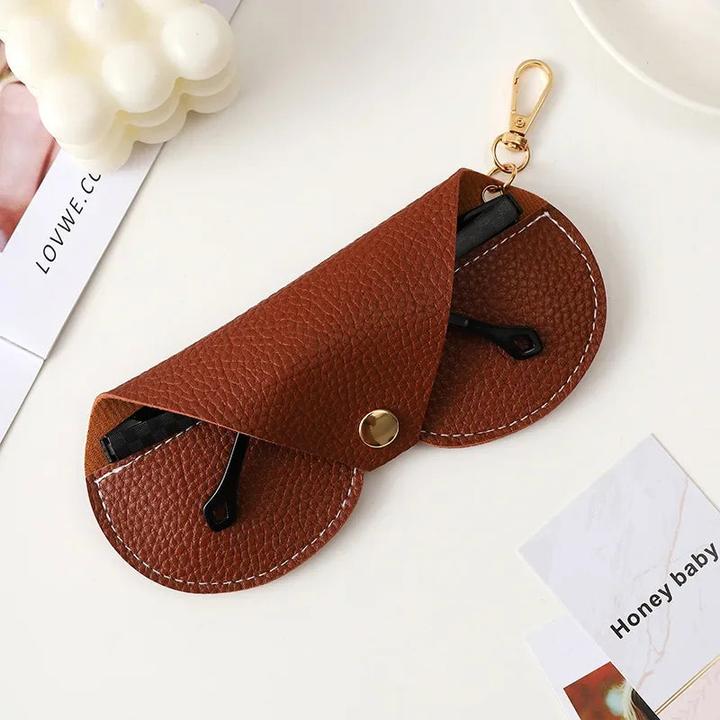 Image du produit Only-Bags.Store Niedliche hängende PU Leder Sonnenbrille Lesen Brille Lagerung Tasche geprägt Brille Abdeckung