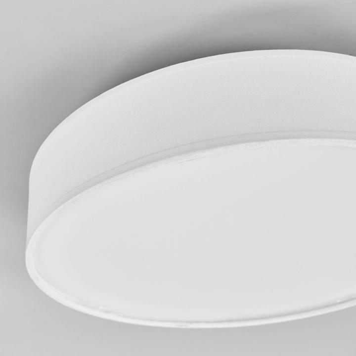 Actual product image Lindby Saira (900 lm)